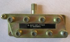 rozbočovač  5-900 MHz